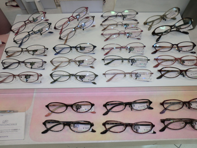 http://www.washin-optical.co.jp/blog/ladies/%EF%BE%99%EF%BE%88%EF%BD%BA%EF%BE%9D%EF%BD%BA%EF%BD%B0%EF%BE%85%EF%BD%B0CIMG0447.JPG