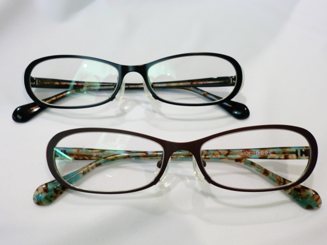http://www.washin-optical.co.jp/blog/ladies/BC%20%E6%AD%A3%E9%9D%A2.JPG