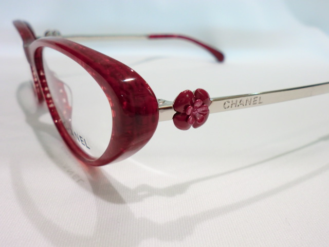 http://www.washin-optical.co.jp/blog/ladies/CH3196A%201207-2.JPG