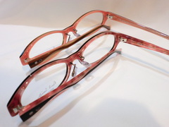 http://www.washin-optical.co.jp/blog/ladies/assets_c/2011/05/ﾎﾟｰﾙｽﾐｽ裏側CIMG0413-thumb-240x180-4021.jpg